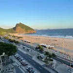 Loft Com Vista Para Praia De Copacabana